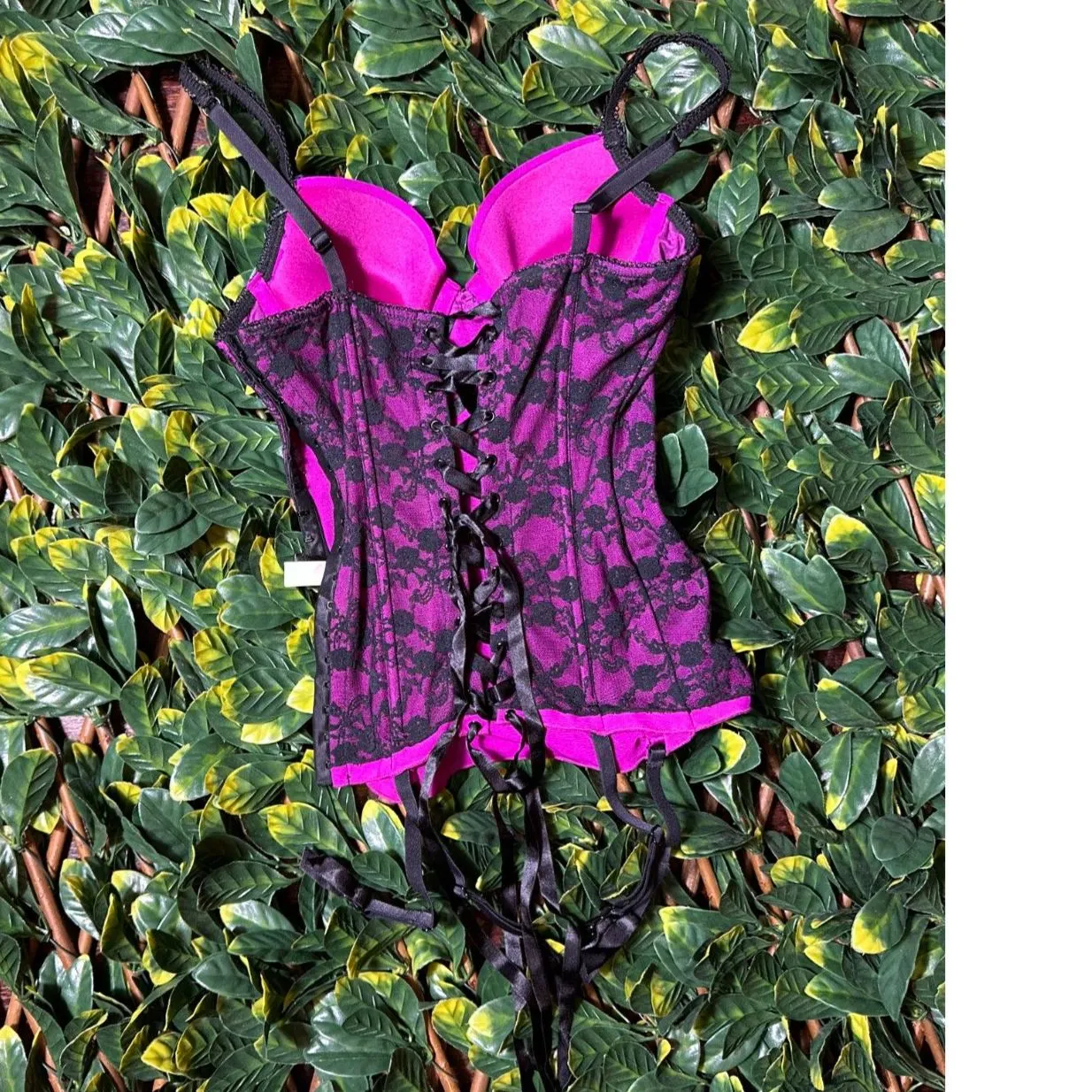 Frederick's of Hollywood Purple Black Lace Corset Top Size 32 - Image 2