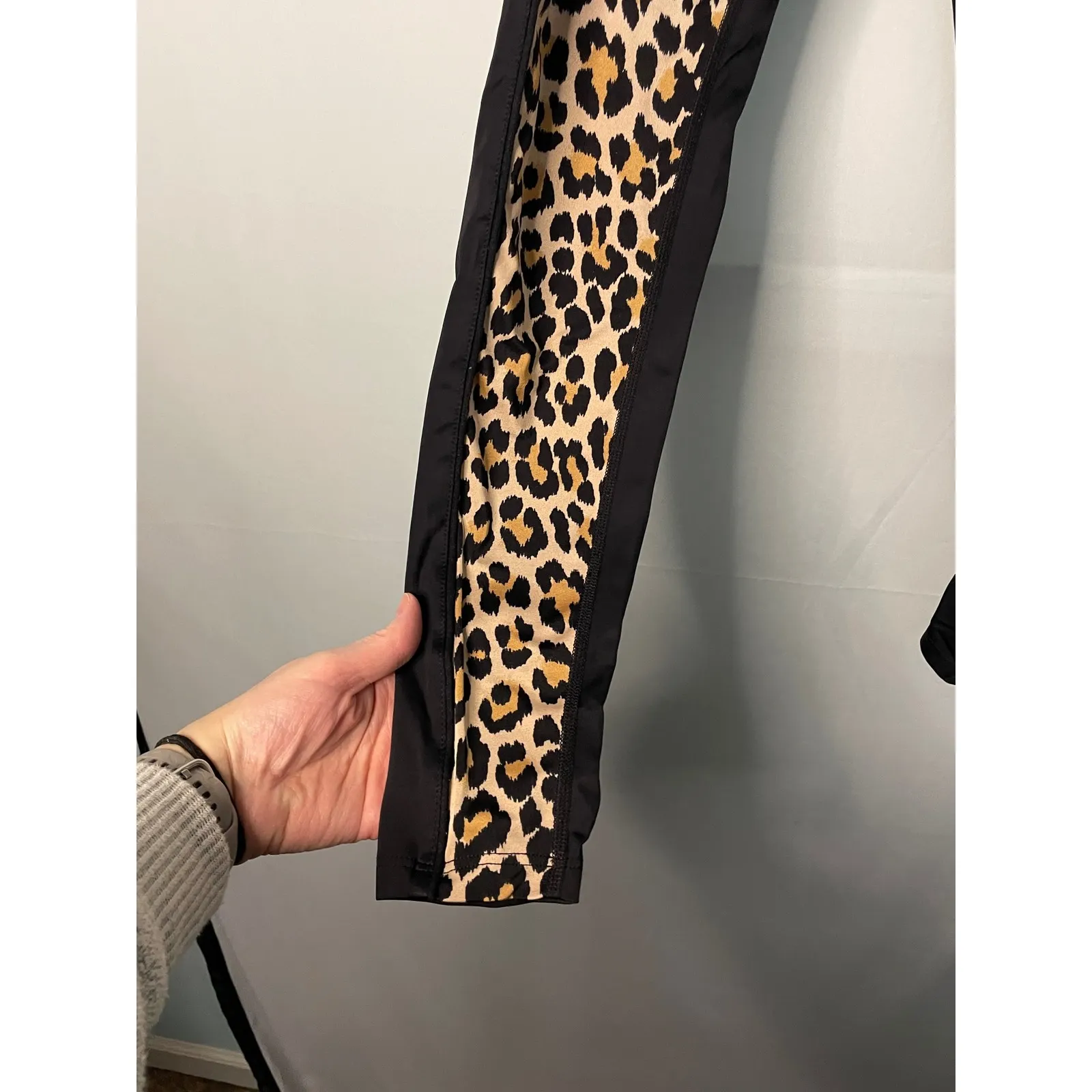 Kate Spade Beyond Yoga High Waisted Leopard Print Leggings Black Activewear - Image 2