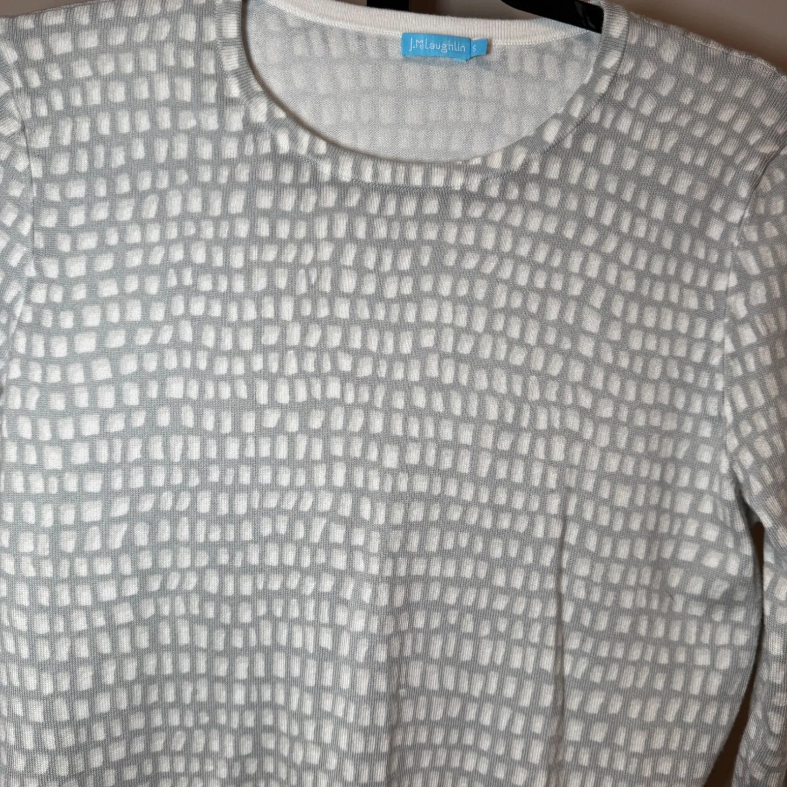 J.‎ McLaughlin Lenny Sweter Light Gray Geo Snake Patterned Sweater Size Small - Image 2