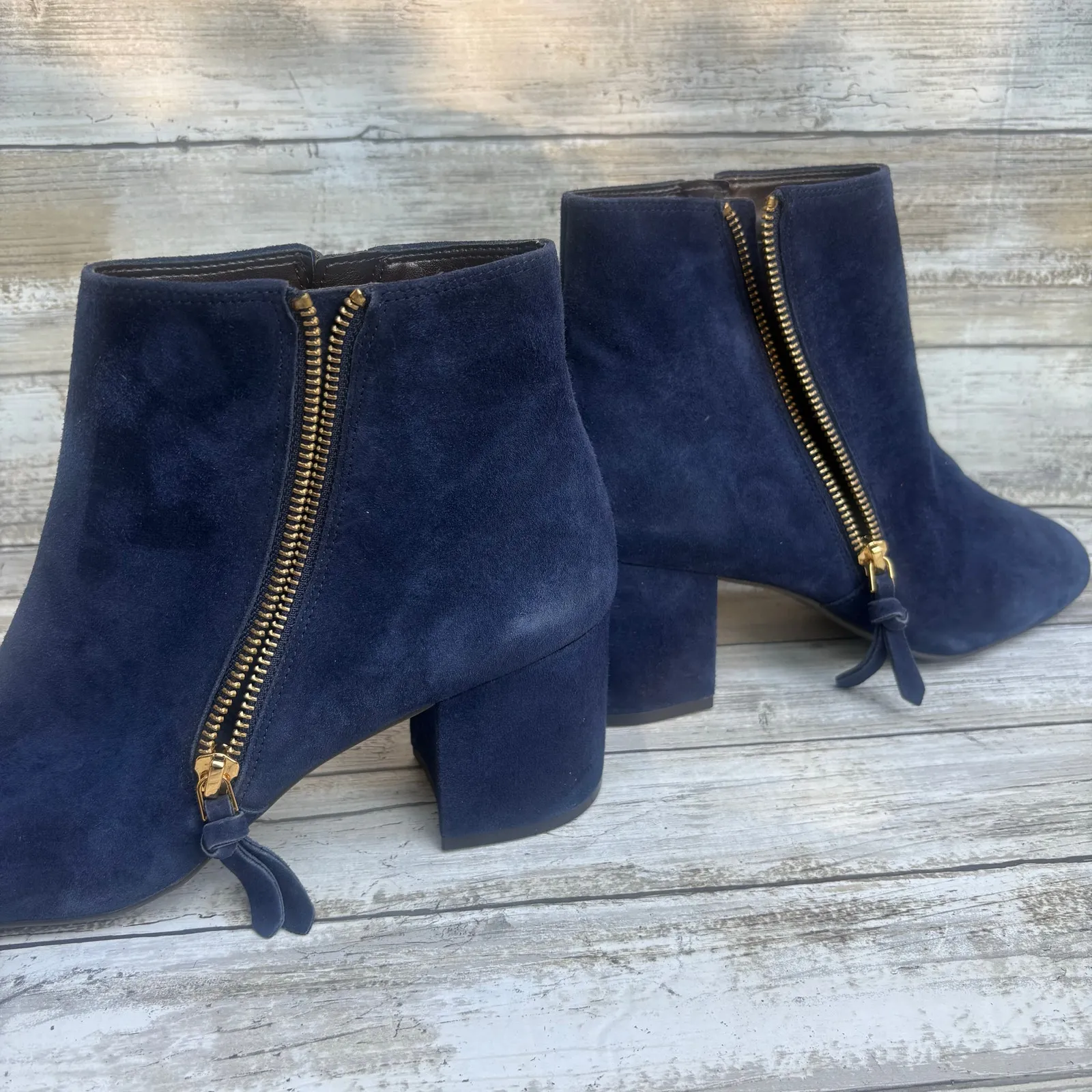 Cole Haan Saylor Grande Bootie Sz 9B Blue Suede Side Zipper Round Tow Block Heel - Image 7