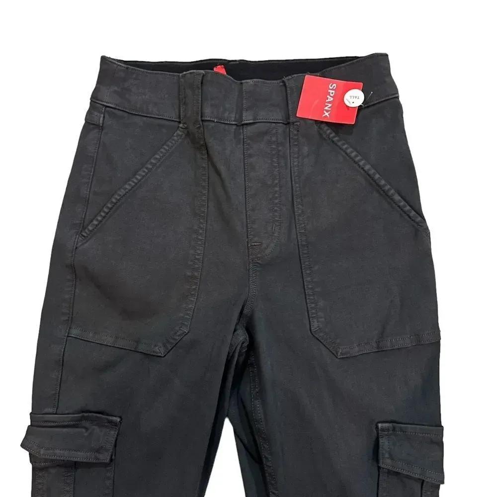 Spanx NWT  Stretch Twill Ankle‎ Cargo Pants Tall in Washed Black Size Small - Image 4