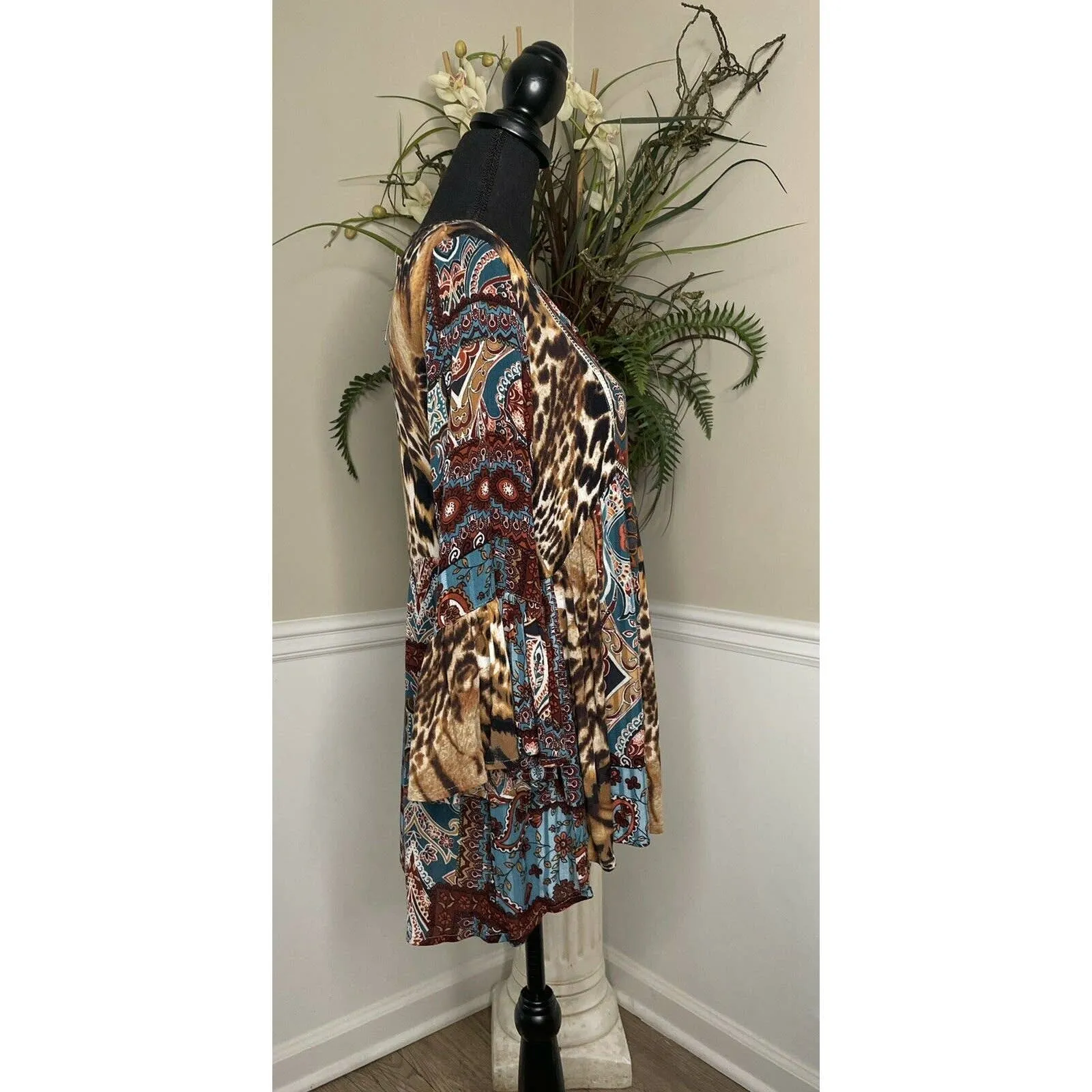 Melissa Paige Multicolored Animal Print Top SZ Med - Image 6