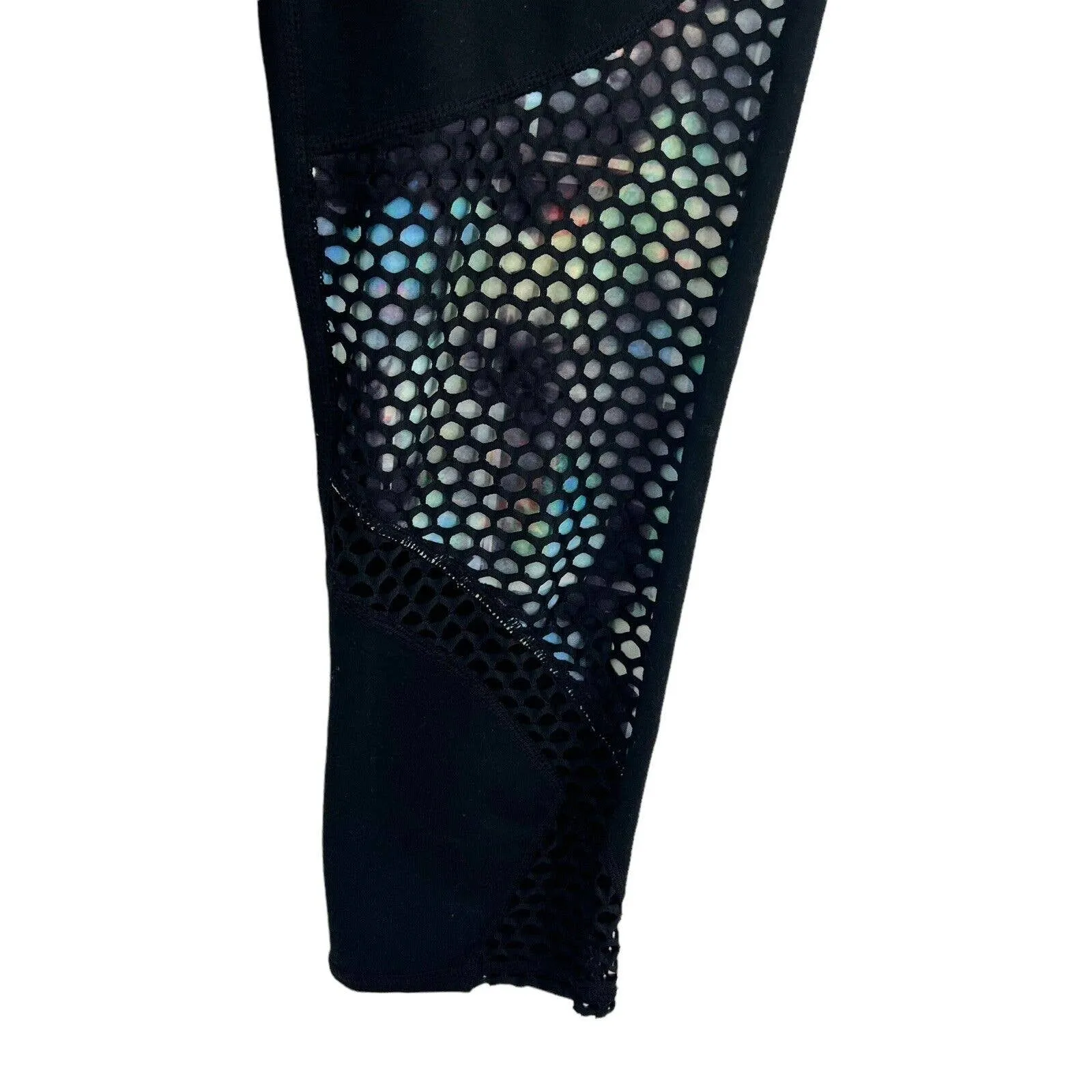 Fabletics Capri Legging Mesh‎ Detail - Image 2