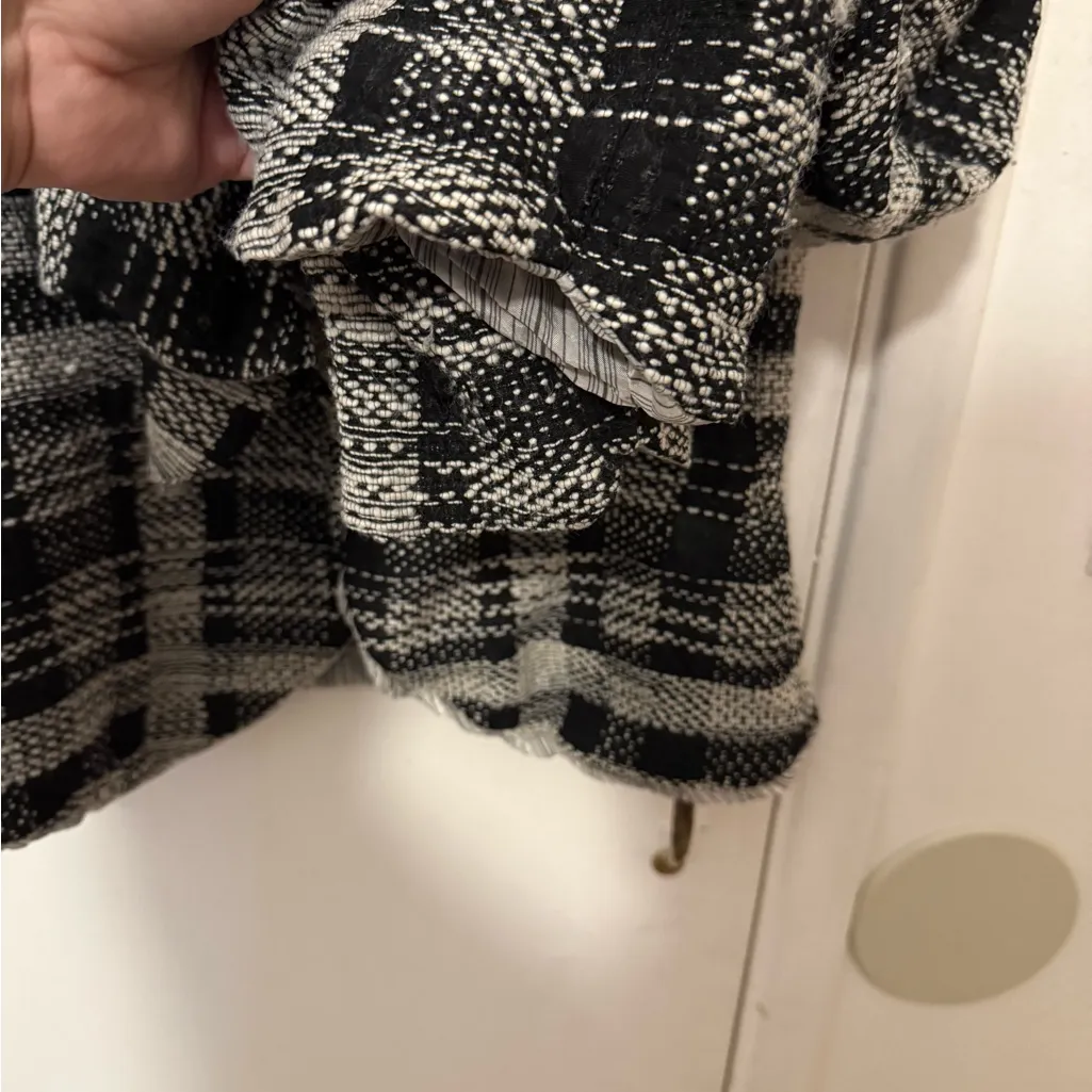 Emporio Armani Black and Gray Plaid Blazer - Image 5