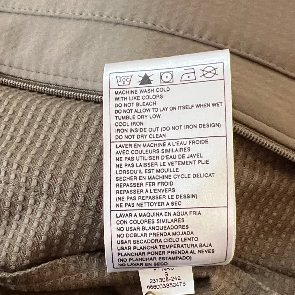 Nike Golf Women's Performance Storm Jacket in Brown/Taupe - Image 10