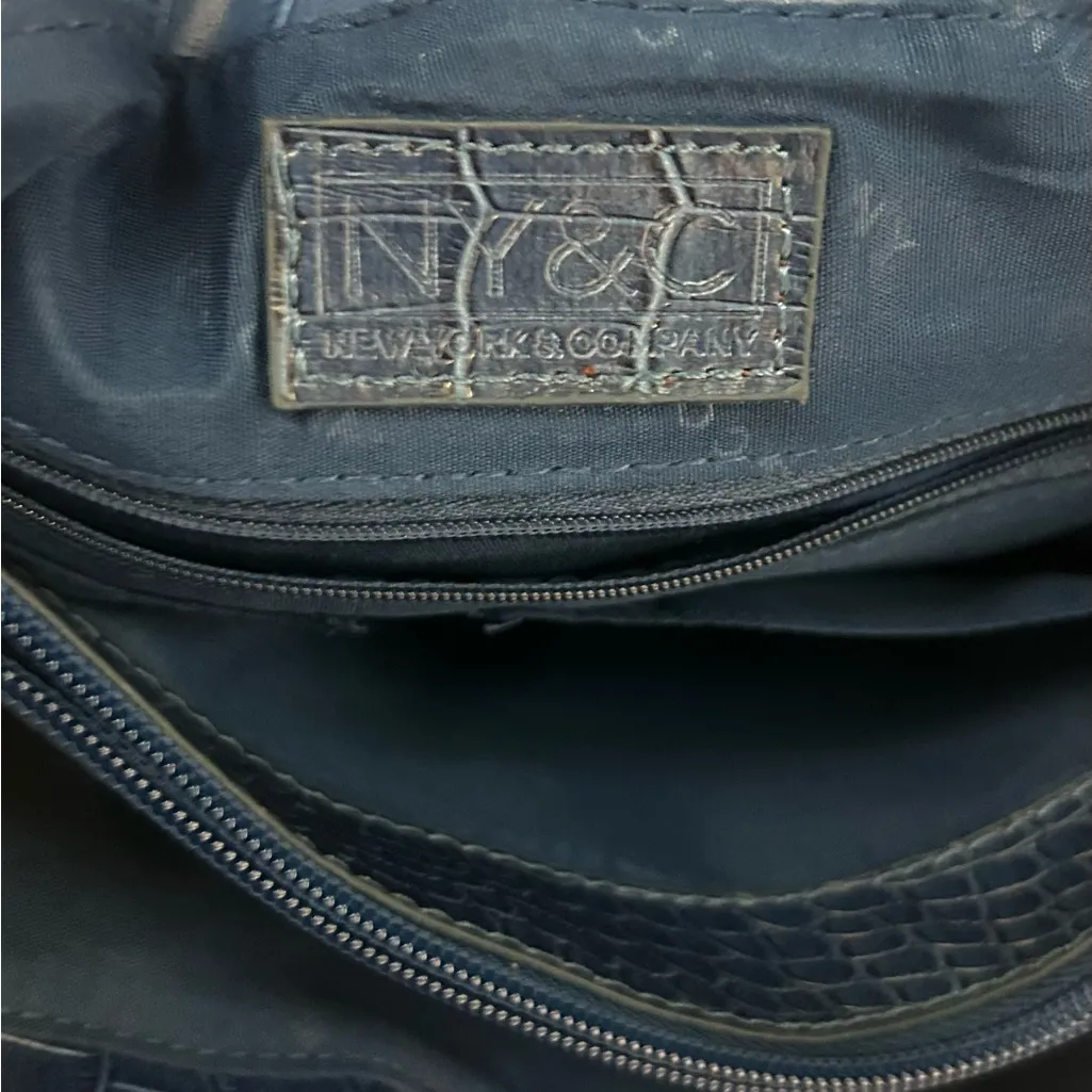 NY & Co. Blue and Black Crocodile Pattern Women's Bag - Image 5