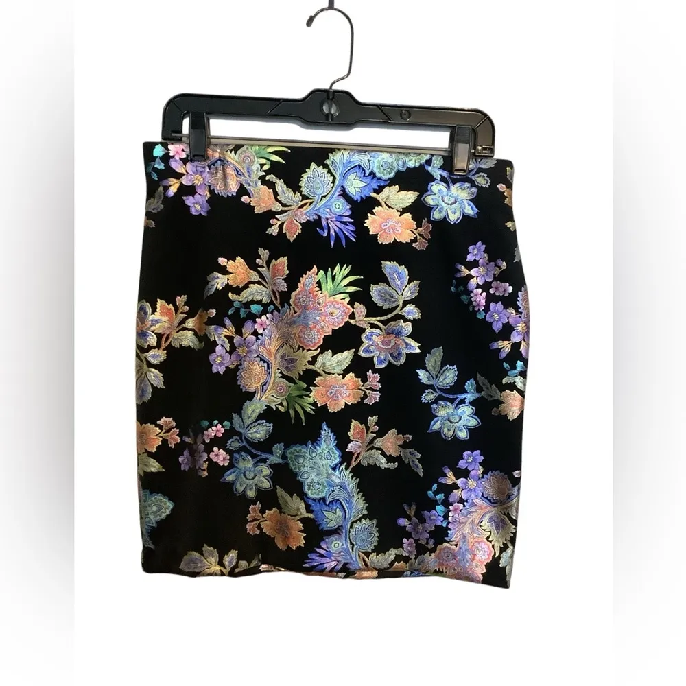 Eci New York Women’s Silk Like Multi Colored Asian Floral Skirt  Size M - Image 3