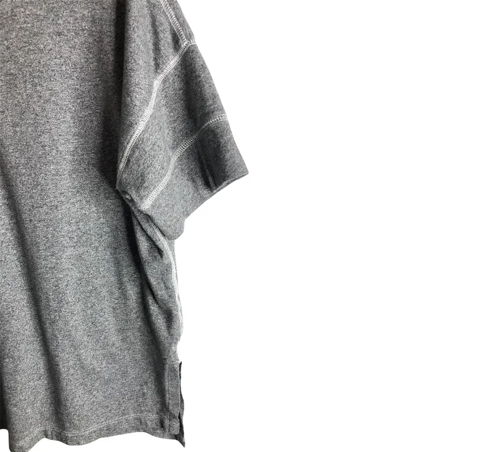 American Eagle Grey Short Sleeve Relaxed Buttoned T-shirt - Image 3