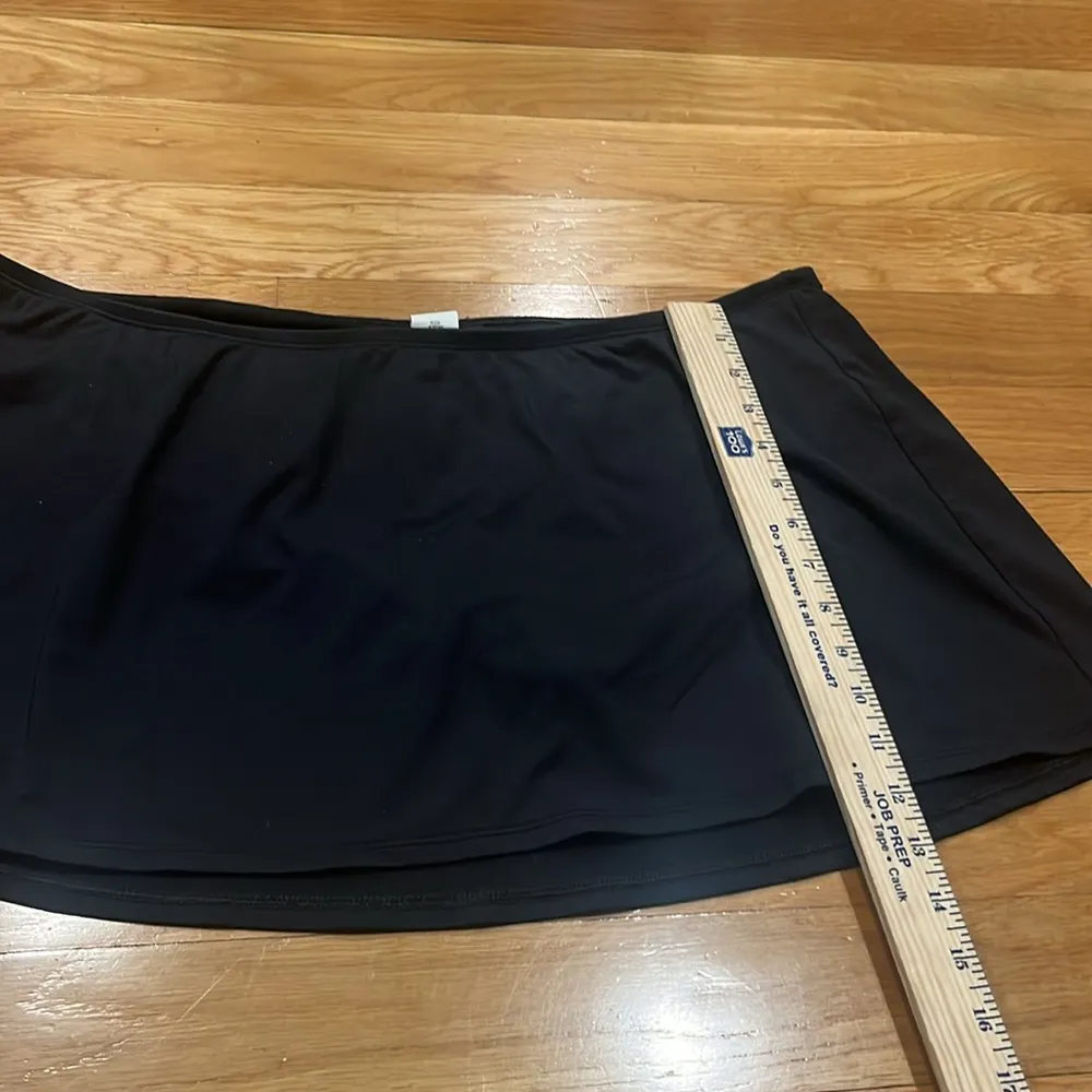 Chaps women’s black swim skirt size 18W. - Image 6