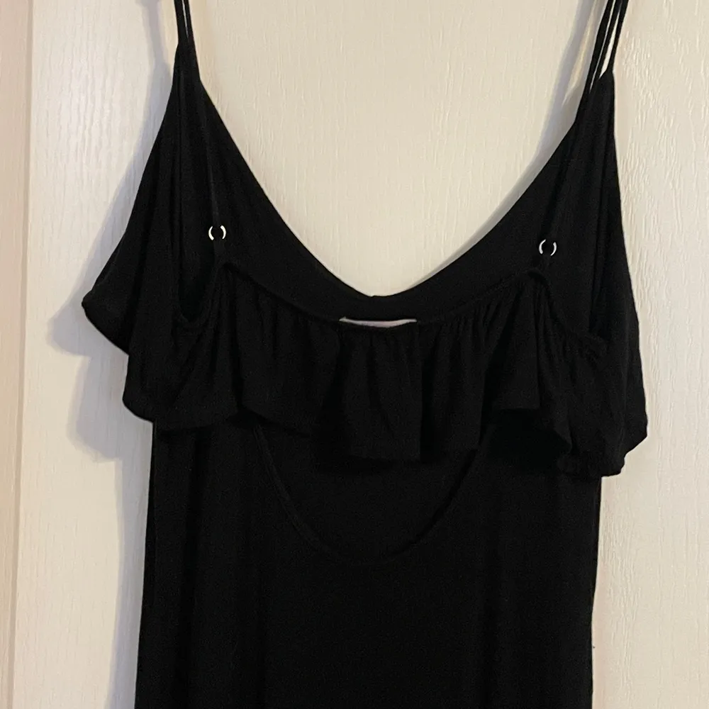 Mikey & Joey Black Maxi Side Slit Dress Adjustable Straps Small Beach Travel - Image 4
