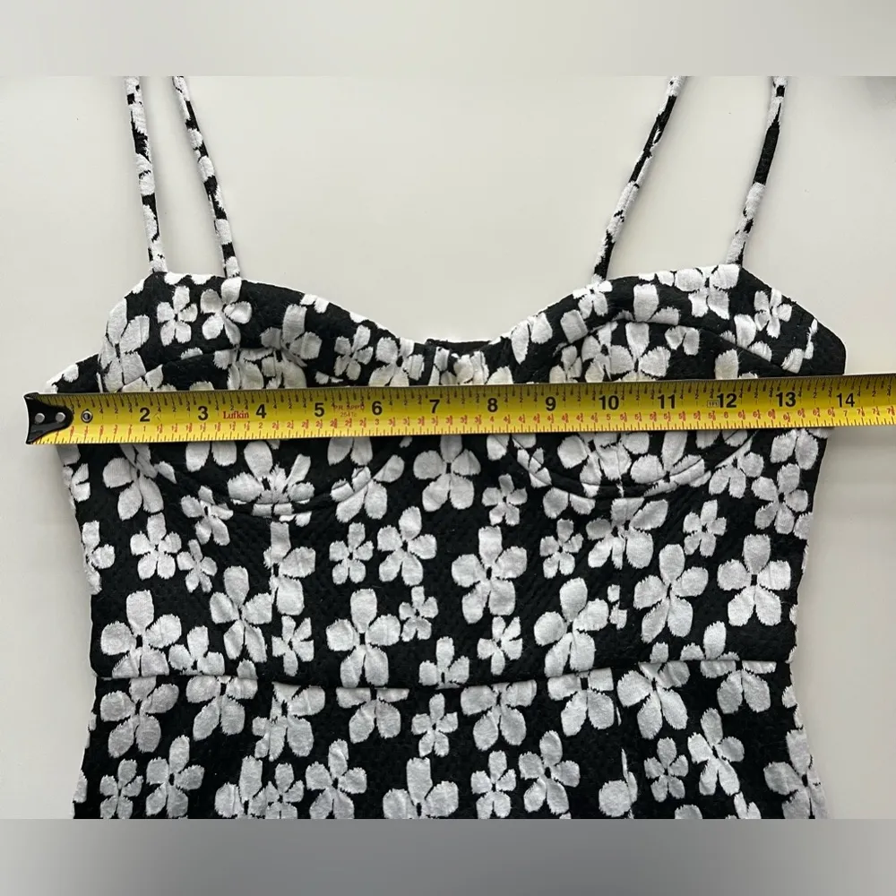 Hutch Anthropologie floral Daisy print midi Dress 2P - Image 6