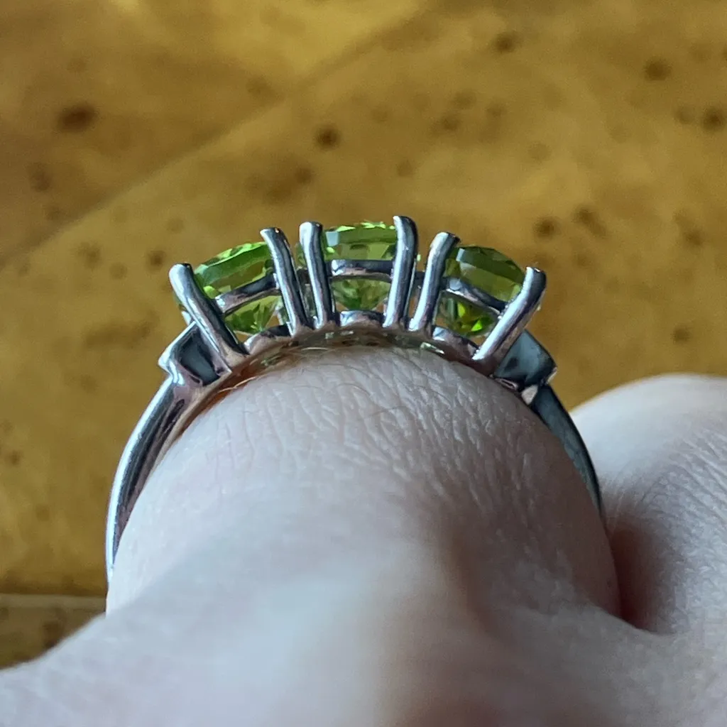 Natural Peridot Champagne Diamond Sterling Silver Ring Size 6 Green - Image 2