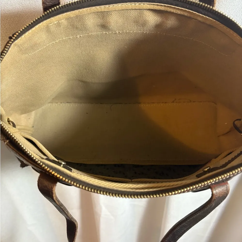 Vintage Dooney & Bourke Signature DB‎ Purse Large Tassel Tote Y2K Brown GUC! - Image 11