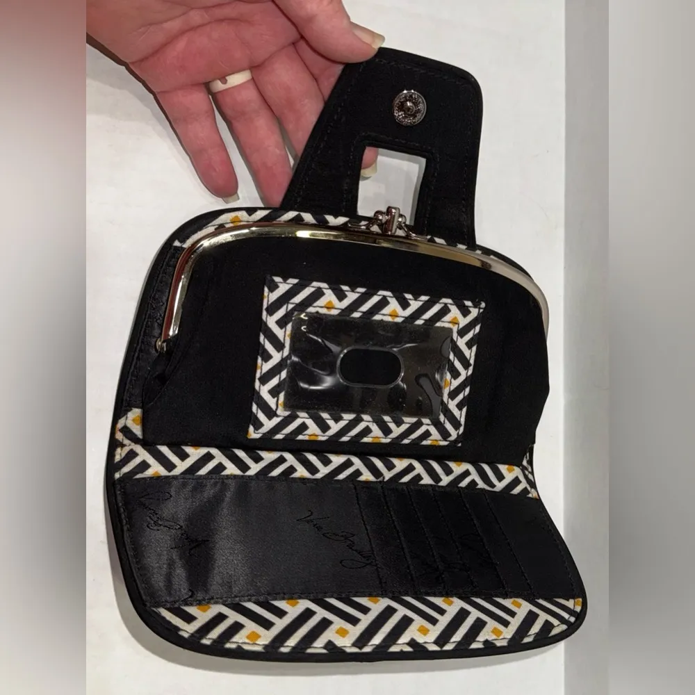 Vera Bradley Kiss n Snap Wallet Classic Black Quilted Double Kiss Lock Clutch - Image 3