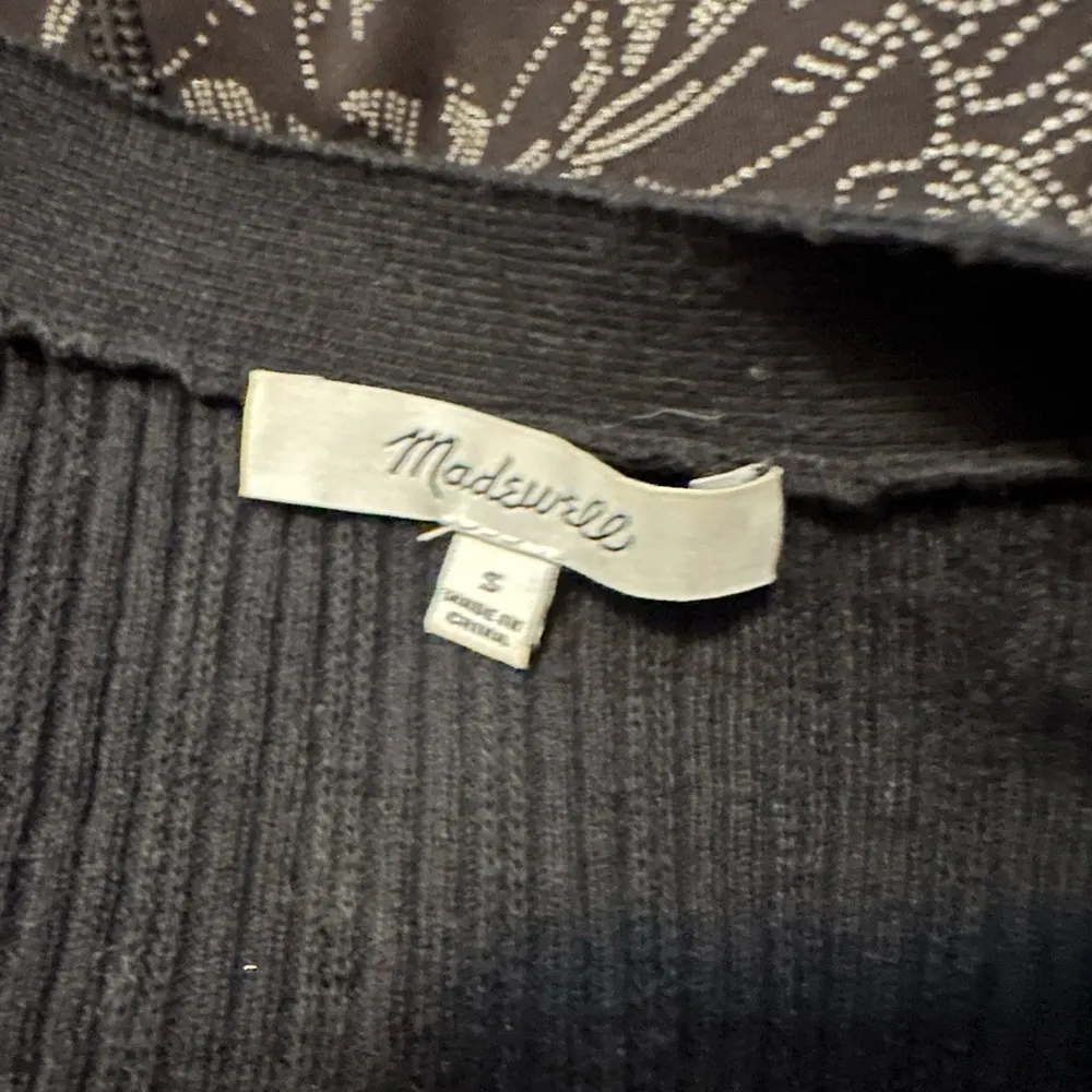 Madewell Black Ribbed Light Weight Cardigan Sweater Size S - Image 4