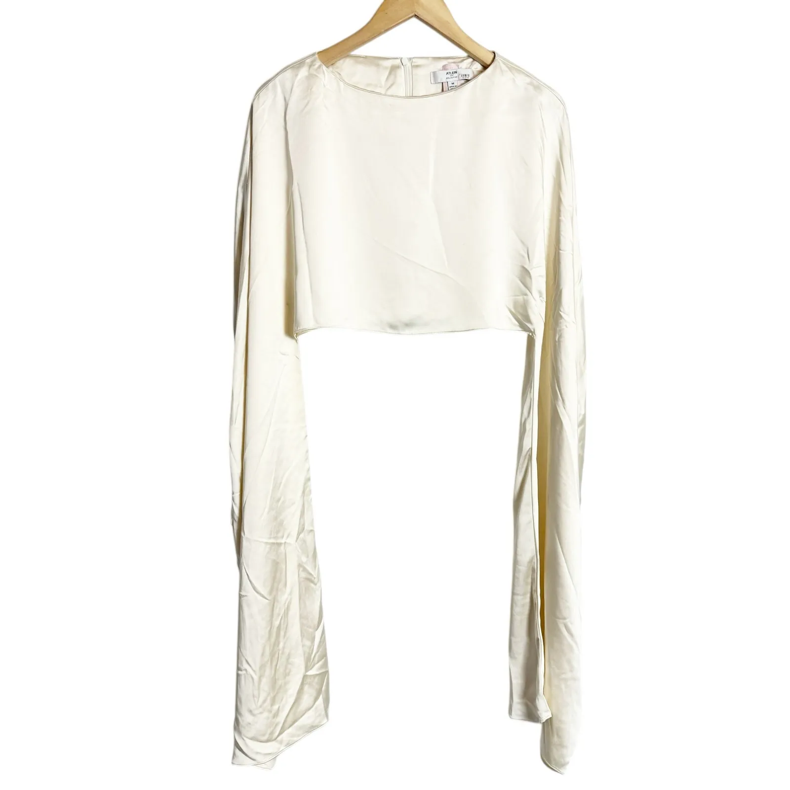 Atlein Cream Dramatic Long Sleeve Satin Cropped Round Neck Top Size Medium - Image 4