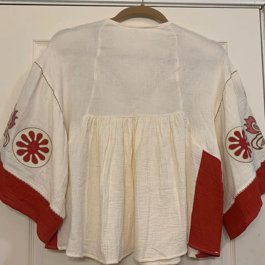 Easel Boho Baby Doll Off White & Rust Orange Medium Blouse.        2541 - Image 7