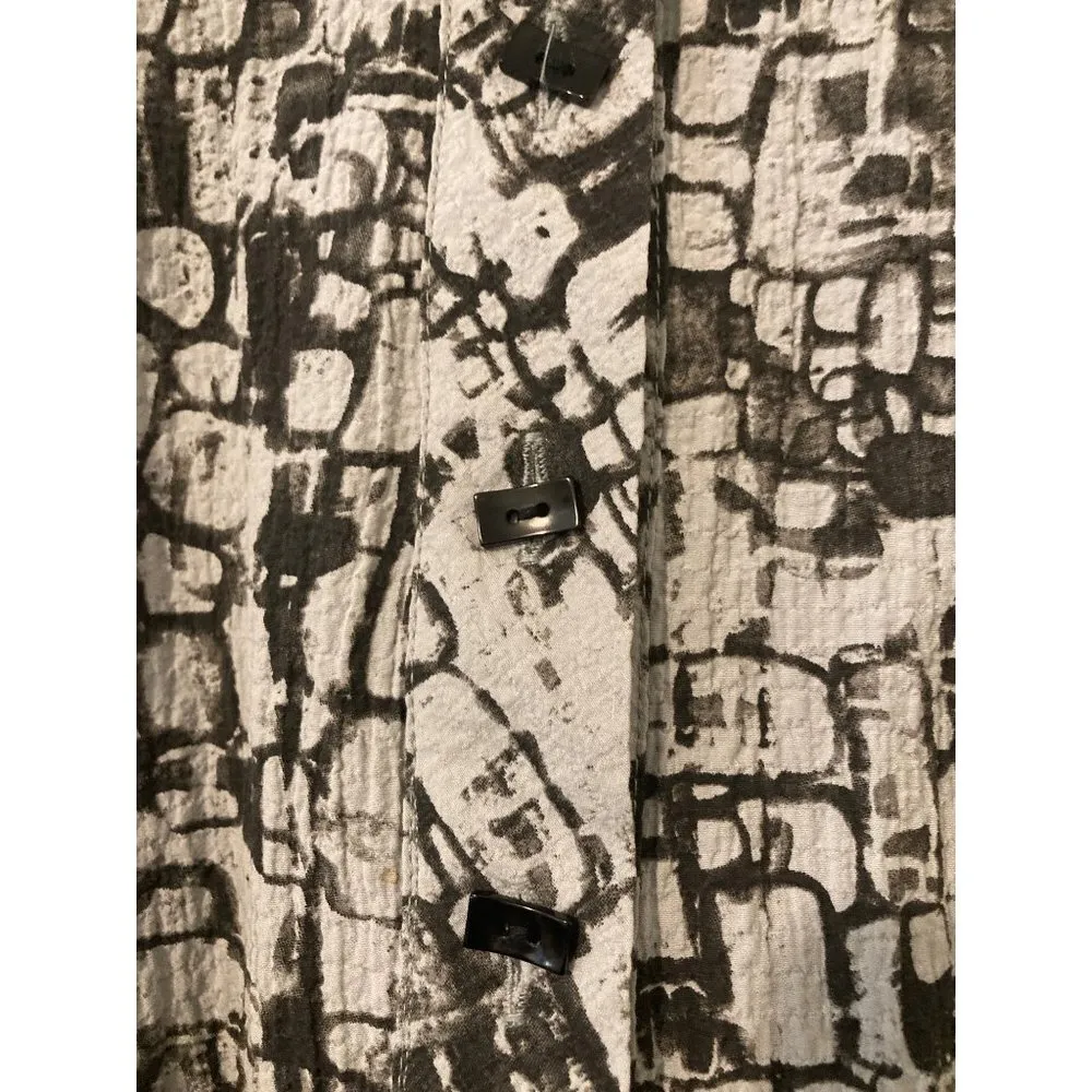 Habitat Women's Textured Fun Button Down High Low Shirt Collar Multi Grey Small - Image 9