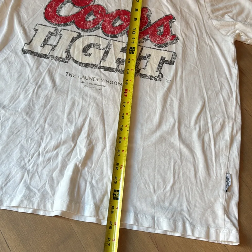 The Laundry Room Revolve COORS LIGHT tee shirt - Image 10