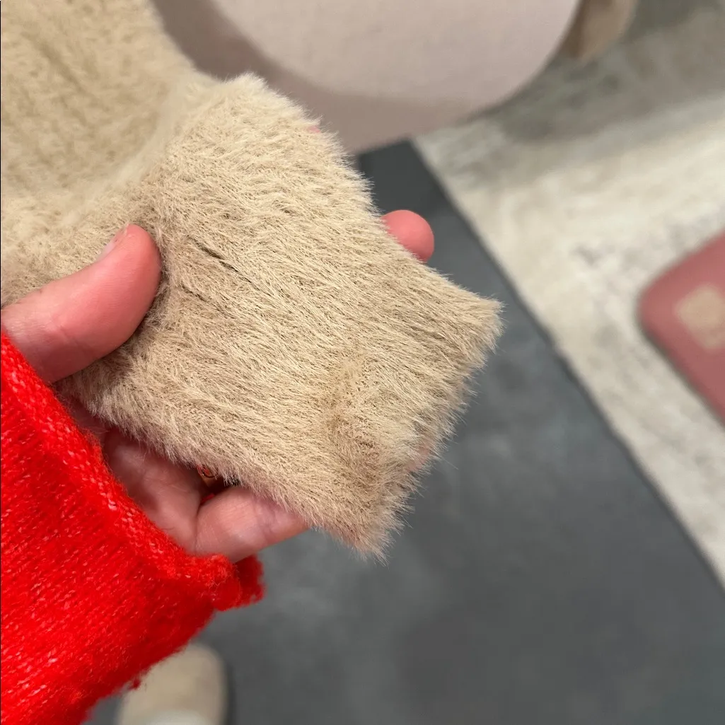 Cozy Tan Women's Sweater - Image 3