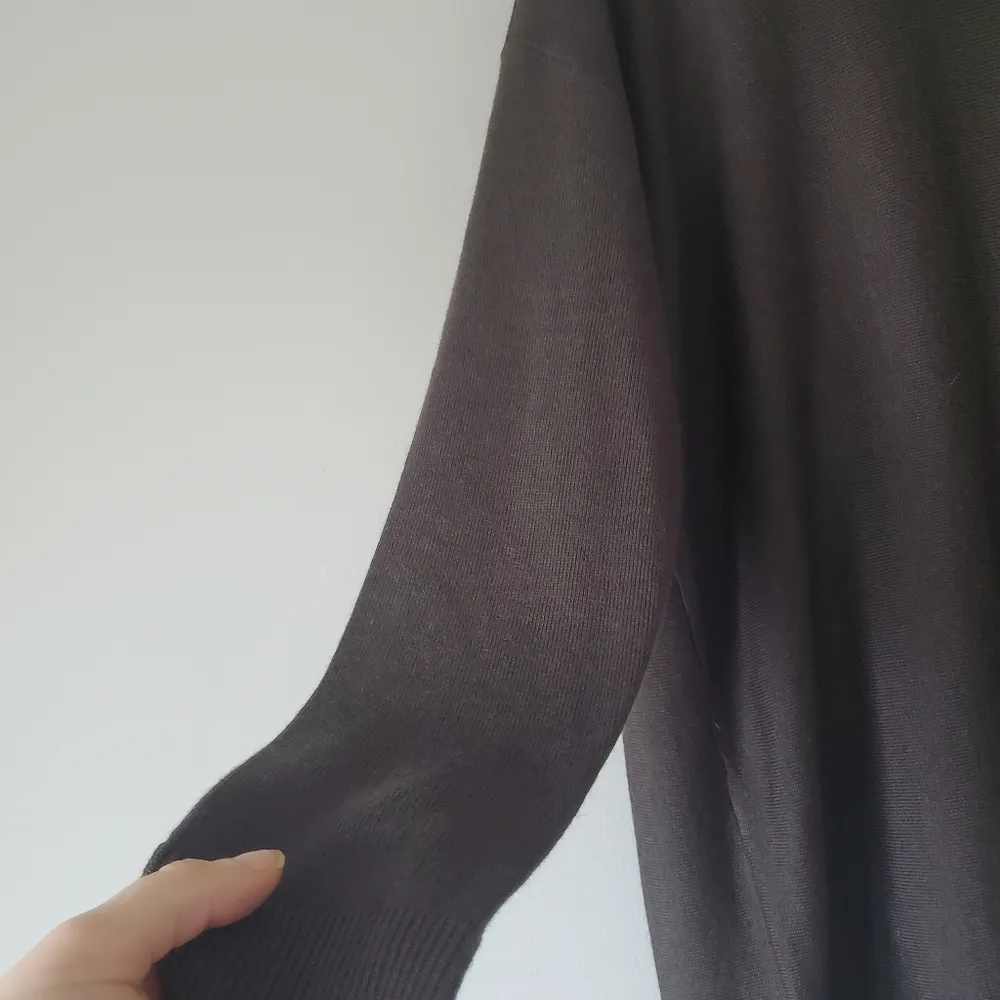 Ellen Tracy 100% Extra Fine Merino Wool Poncho Sweater Size Small - Image 3