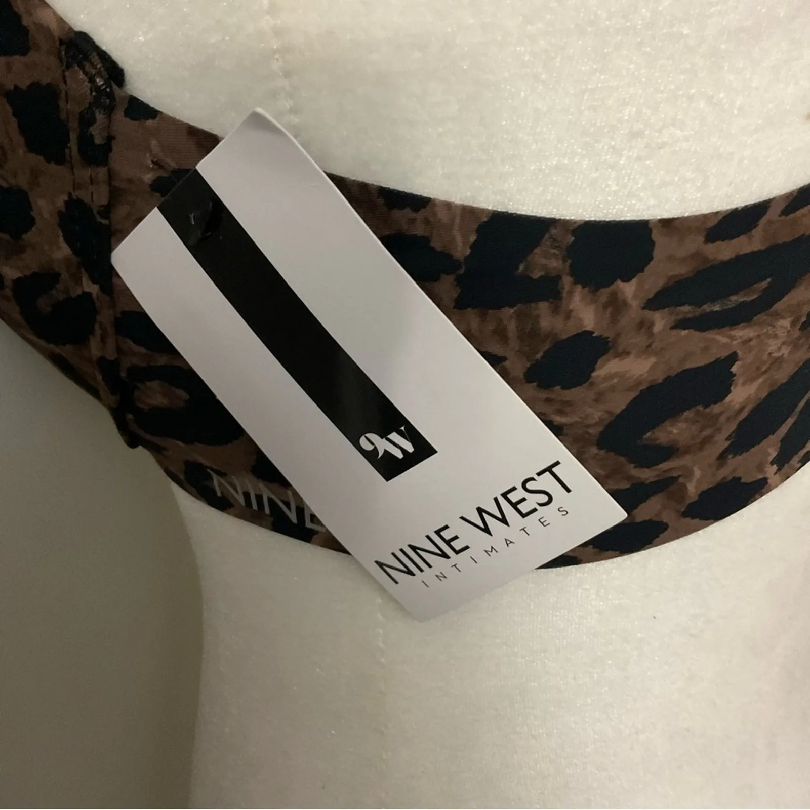 Nine West Intimates Leopard Print Bra 36C NEW  Animal Print Mobwife Dopamine - Image 6