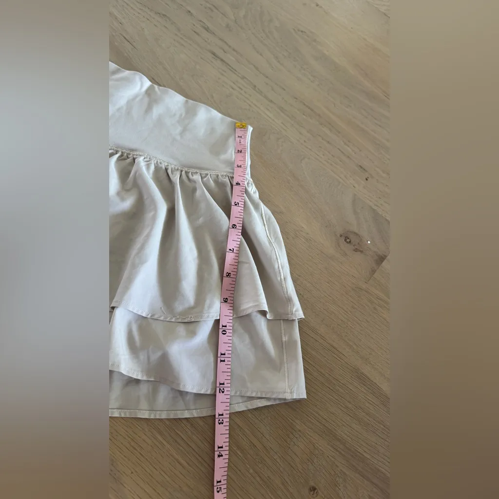 OFFLINE By Aerie Real Me Flirty Shorts tan size medium - Image 5