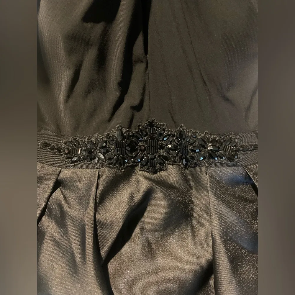 NWT Adrianna Papell Criss Cross Halter A-line Mikado Party Dress Size 2 - Image 6