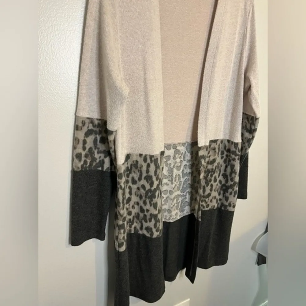 Another Reason Open Front Color Block Animal Print Duster Cardigan Size Medium - Image 3