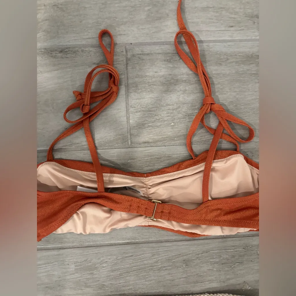 Victoria’s Secret Ruched Shimmer Bikini Top size‎ Large - Image 11