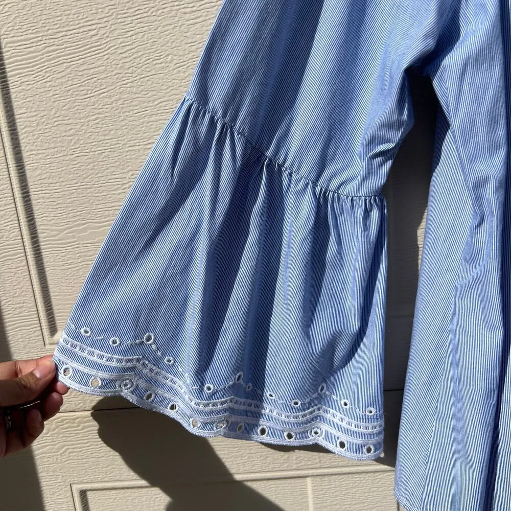 Alex Marie Blue Embroidered Scalloped Bell Sleeve Button Up Blouse Size Large - Image 3