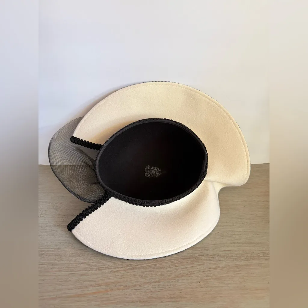 VTG 1950s Black White Wool Felt Sculptural Cocktail Hat Fascinator Derby Church - Image 5