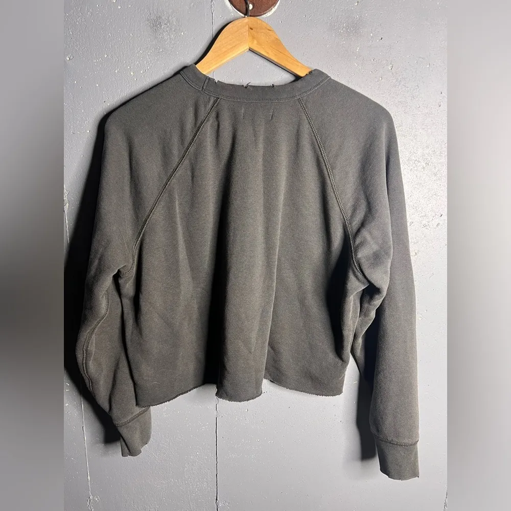 Aerie Sunday soft cropped distressed pullover in size Small - Image 3
