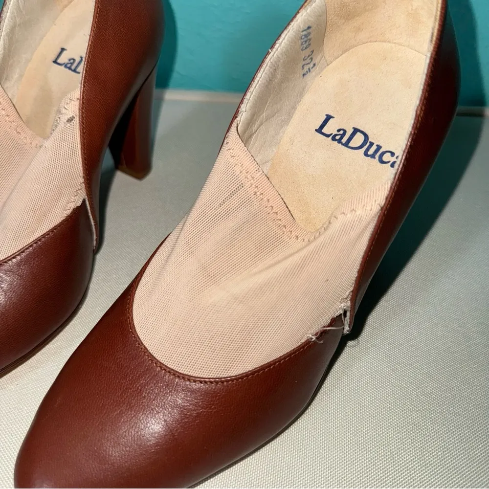 LaDuca 1869 Dance Ballroom Character shoes heels Sz 32.5 Brown - Image 6