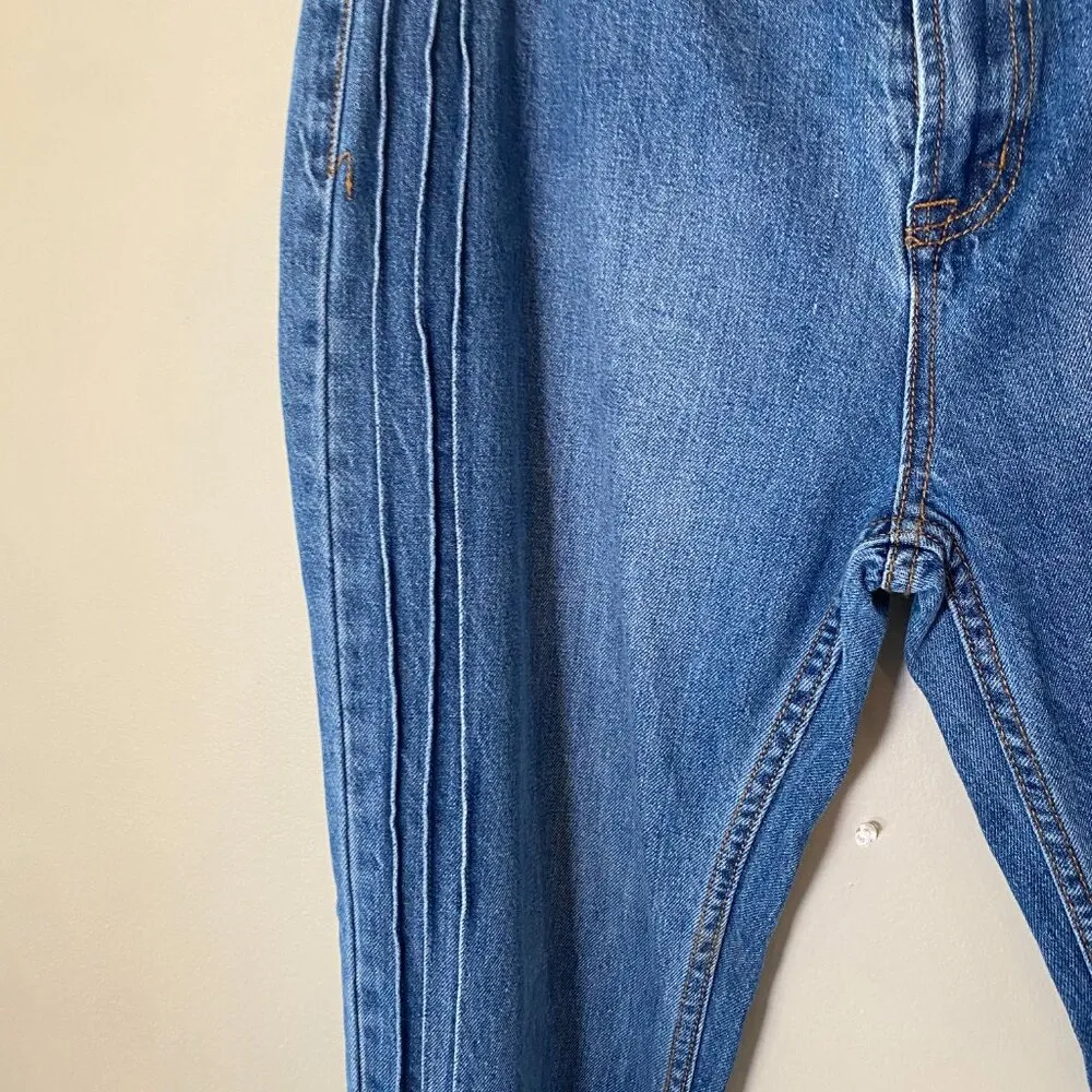 Umgee NWT  Pleated Mom Jeans - Image 2