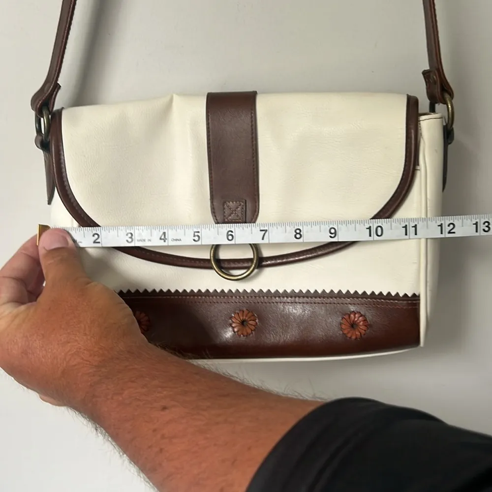 Vtg 90s Liz Claiborne Brown and White Women’s Crossbody Purse 🔴 - Image 3