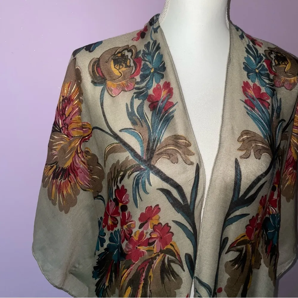 Tan Boho Floral Ruana Longline Shawl Lightweight Wrap - Image 15