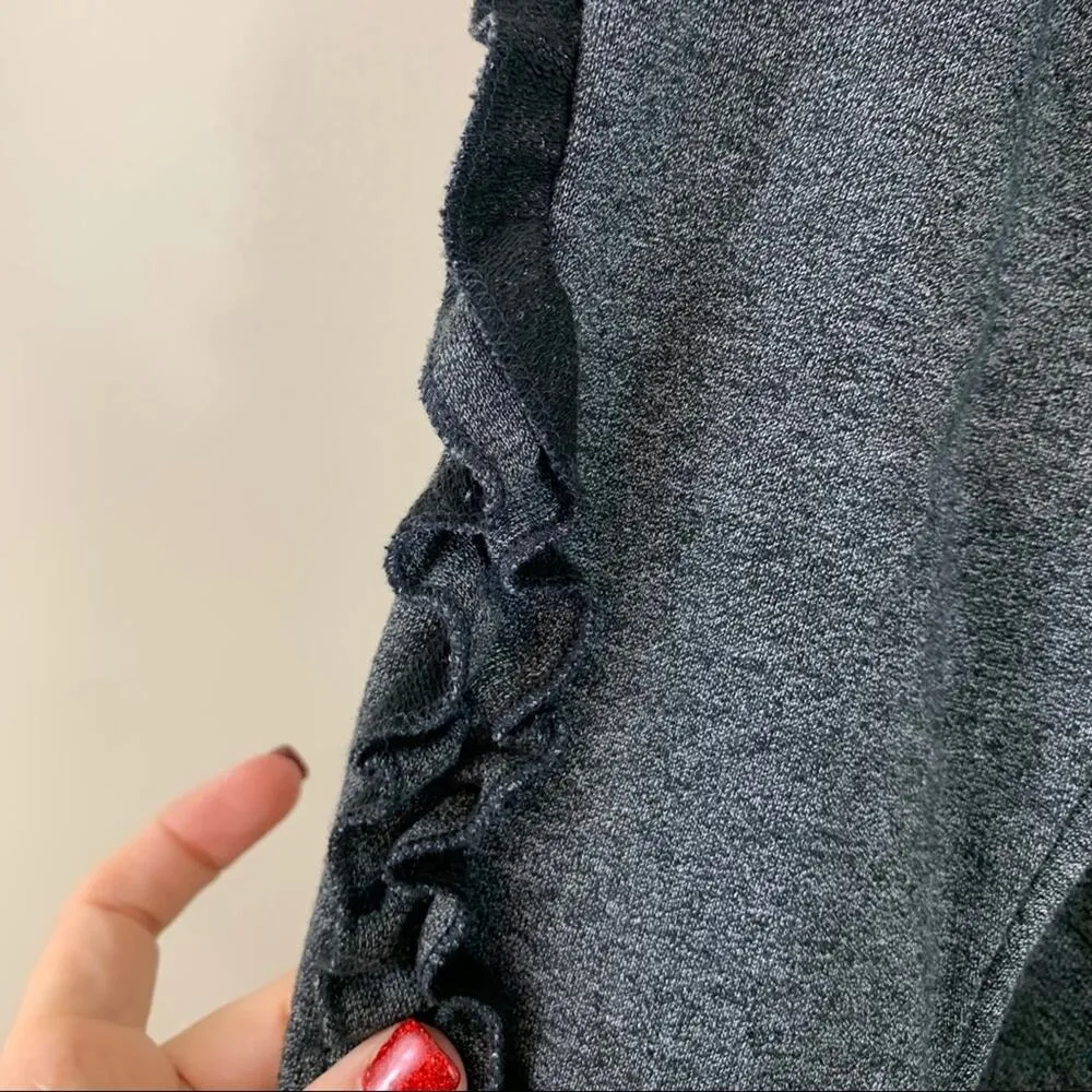 Vintage America Beaded Floral Ruffle Gray Sweatshirt Size S - Image 4