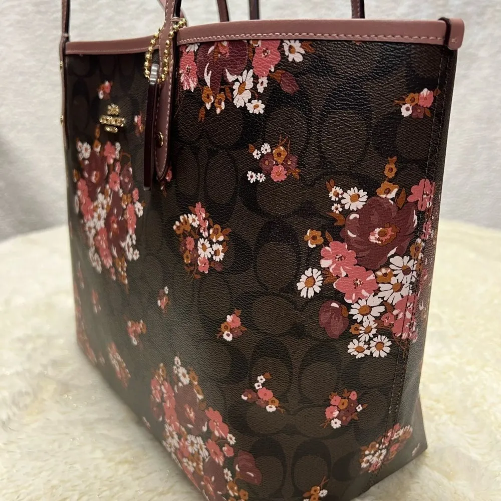 Coach 🔥🎁NWT!  City TOTE Reversible Handbag Msrp:$375.00 - Image 4