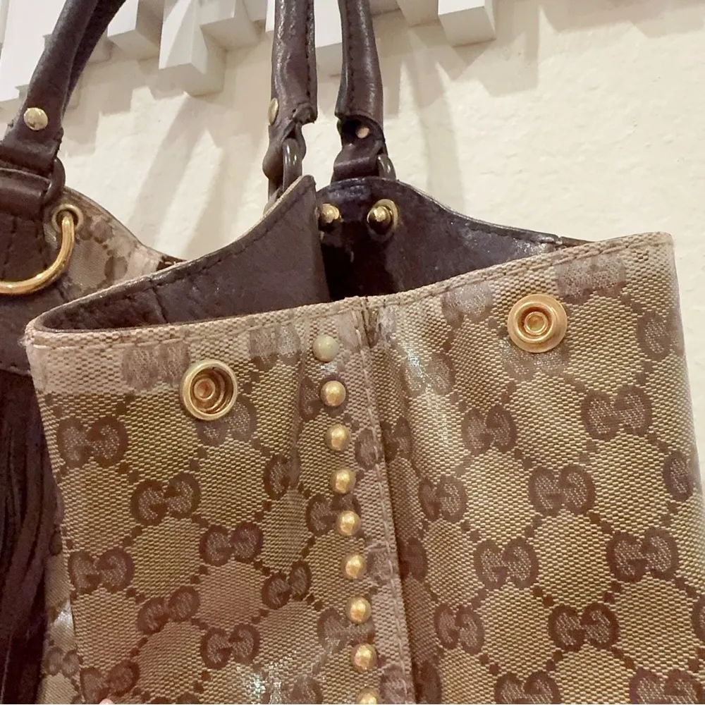 Authentic Gucci Beige Ebony GG Crystal Canvas Babouska Heart Tote Bag Large - Image 4