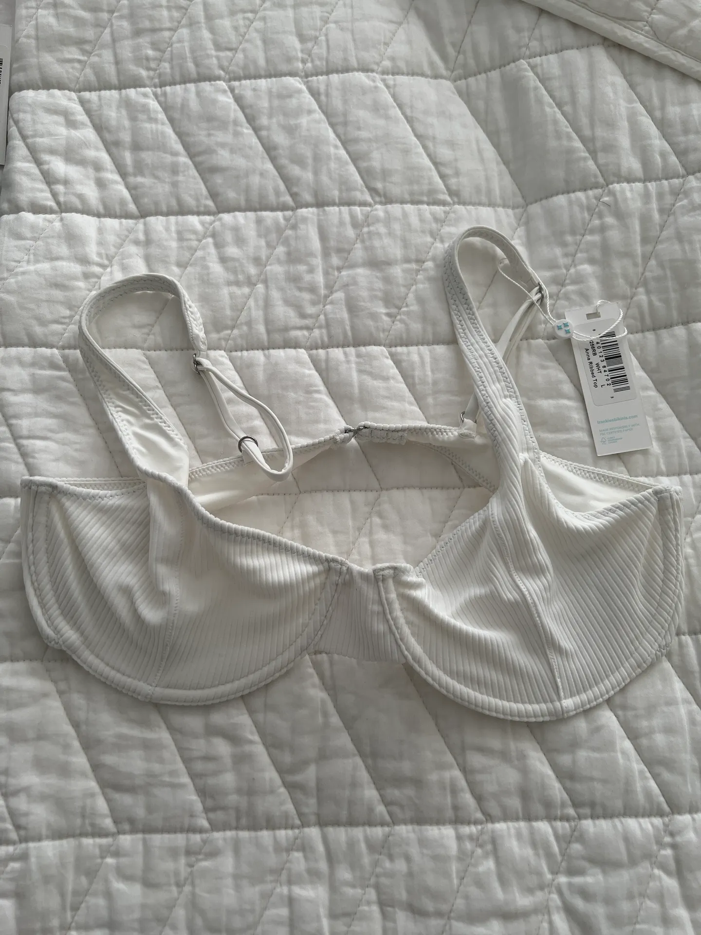 Frankie’s Bikinis Anna Underwire Bikini Top - Image 4