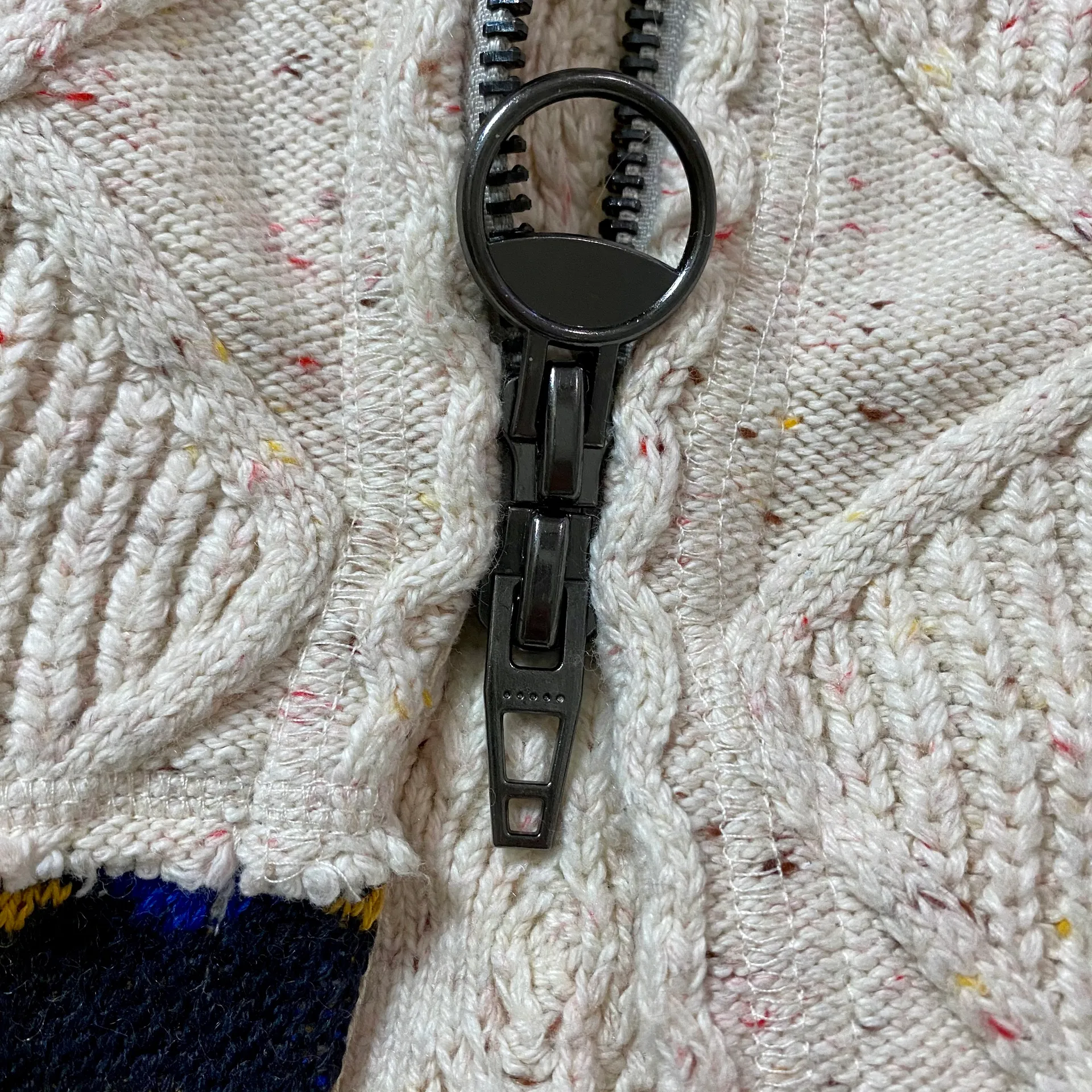 ‘Capture The Moment’ Cardi - Image 12