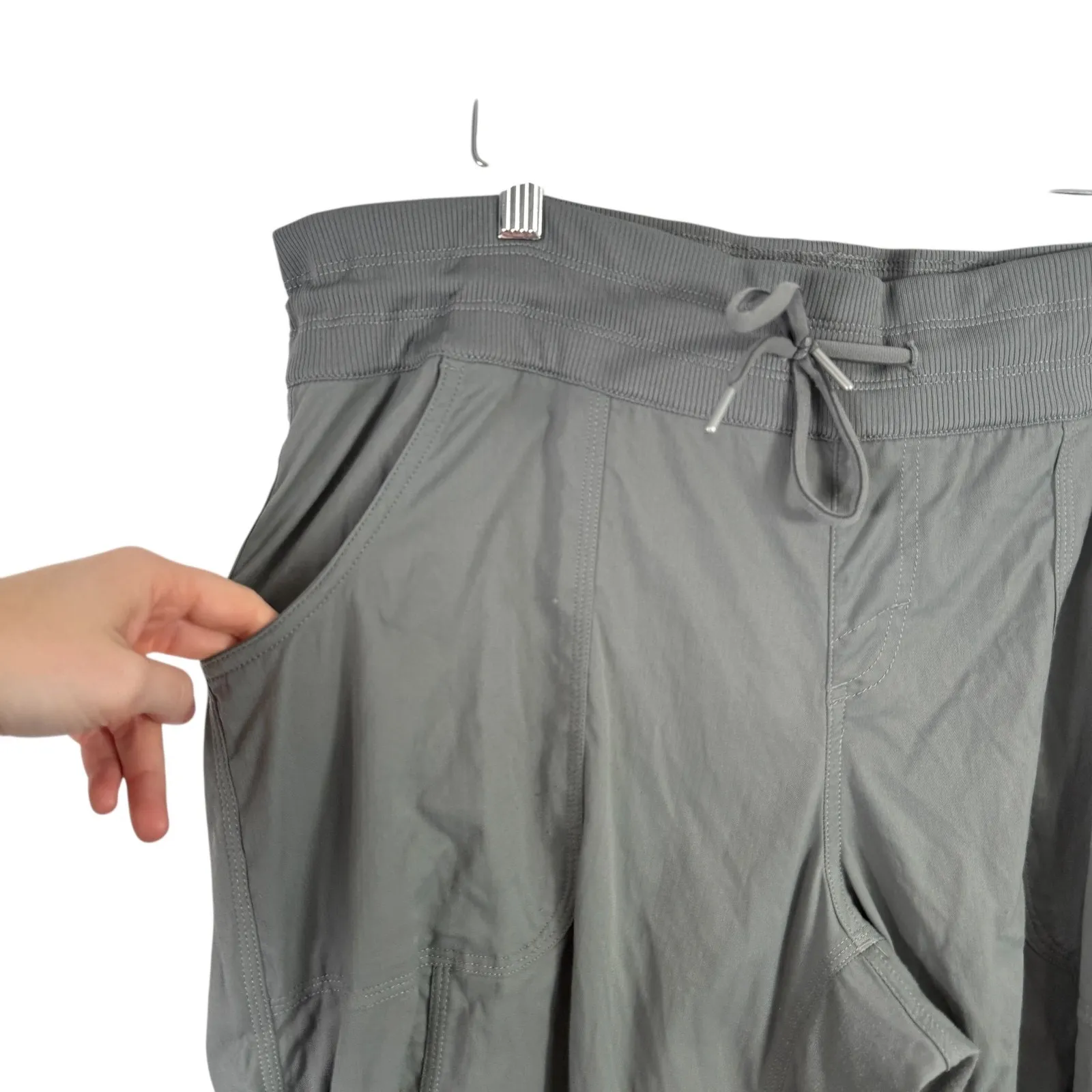 North Face Aphrodie 2.0 Capri Green Pants Outdoor Hiking Gorpcore Womens XL - Image 2