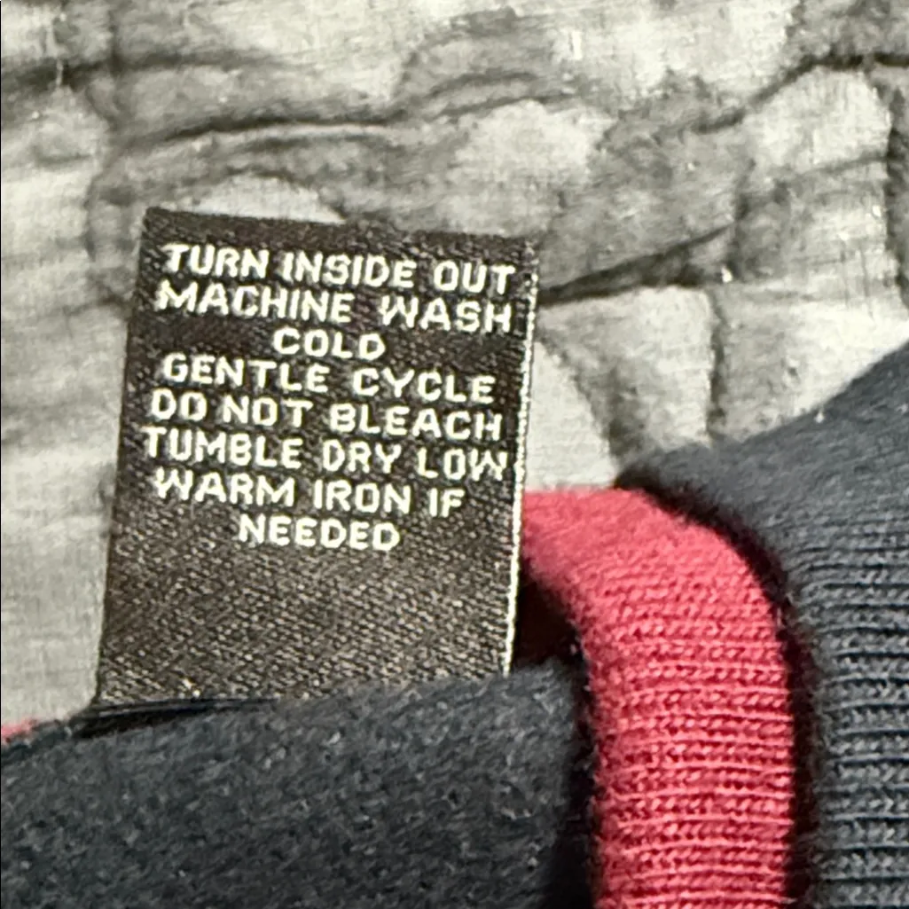 Vintage XL C&B sport embroidered Christmas holly cardinal long sleeve sweater - Image 8