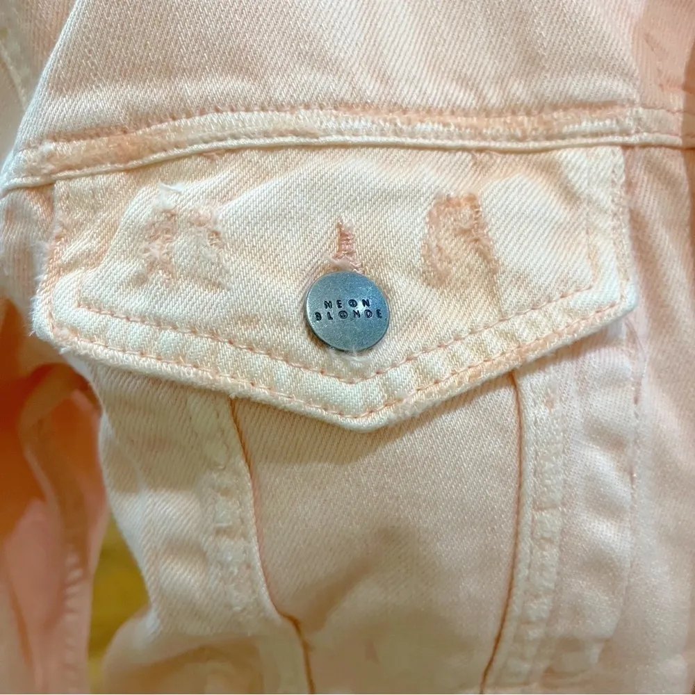 Neon Blonde NWT Women’s Size XS Pink Denim Jacket Pastel “Dreamer” Distressed - Image 7