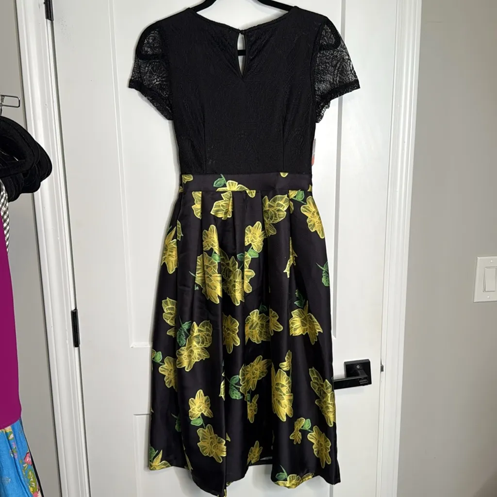 NWT Elegant Vintage Inspired Black and‎ Yellow Floral & Lace Dress - Image 6