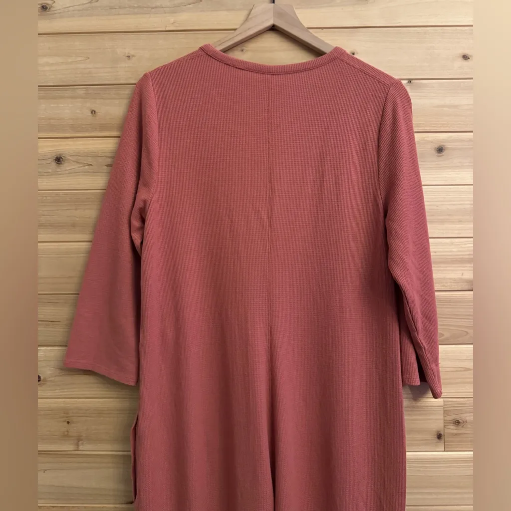 Athleta  Size Large Wind Down Waffle Texture V Neck Henley Sleeper Romper - Image 8