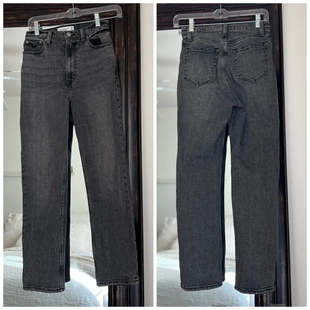 Abercrombie & Fitch The Ankle Straight Ultra High Rise Black Jeans - Image 2