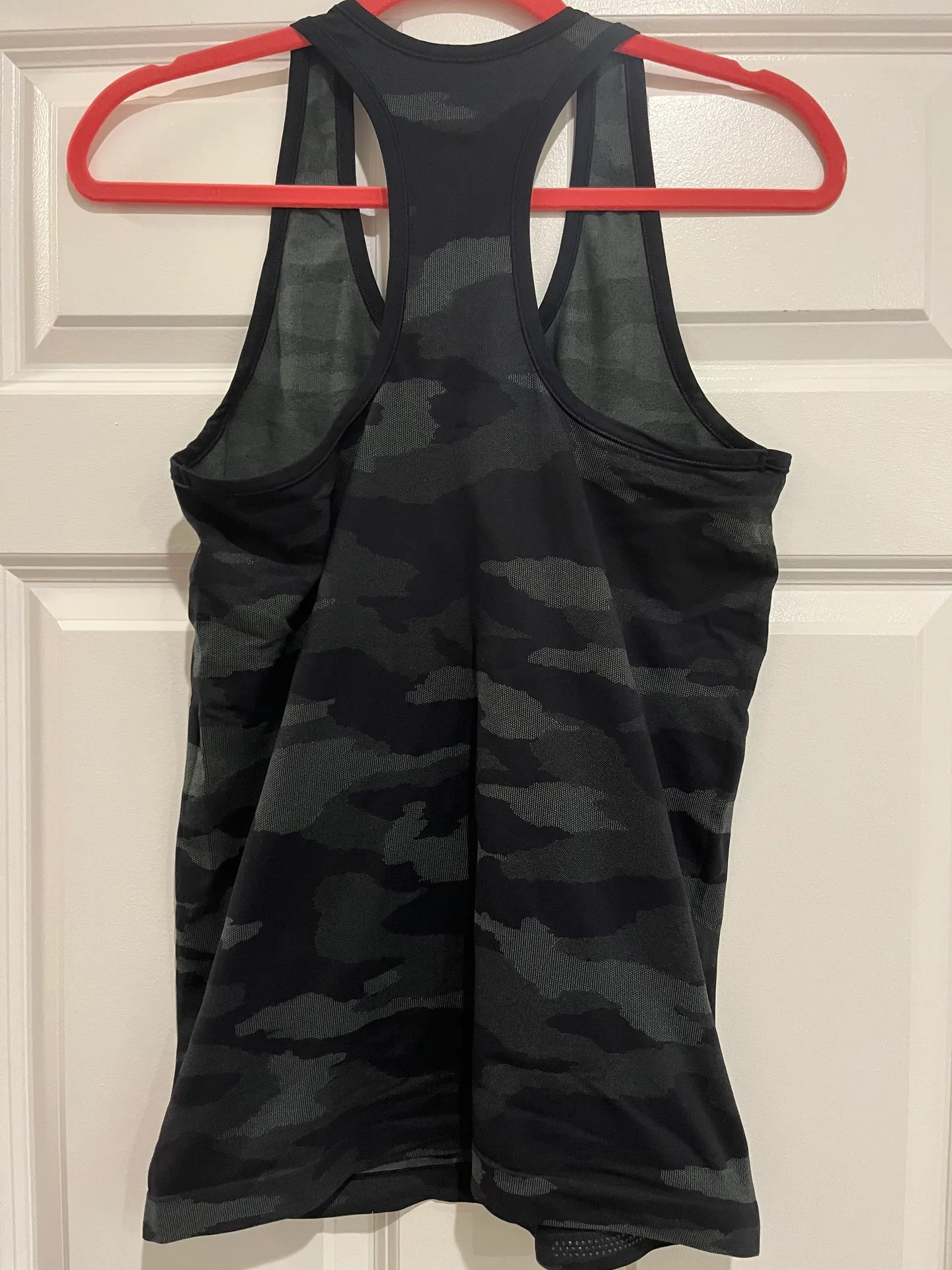 Athleta Camo Tank Top - Image 2