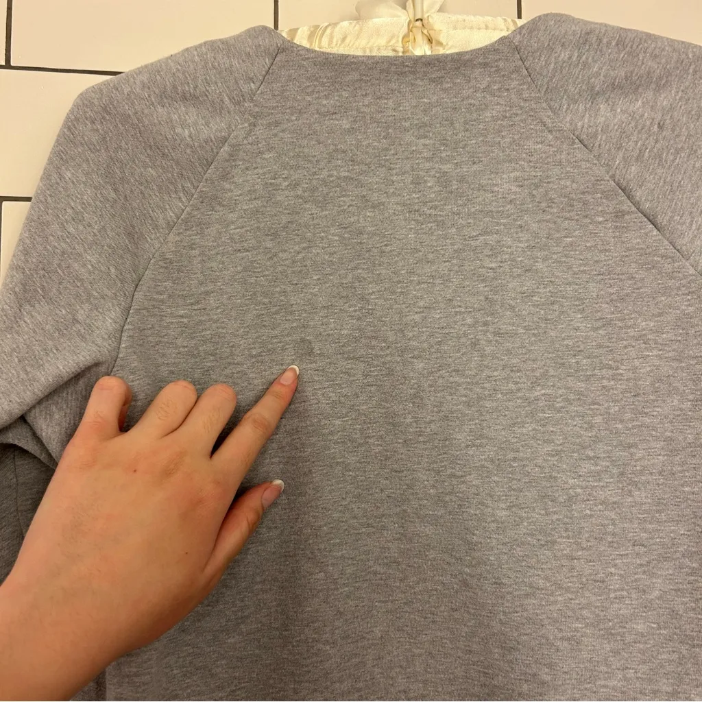 Arcteryx Women’s Gray Crewneck Pullover - Image 5